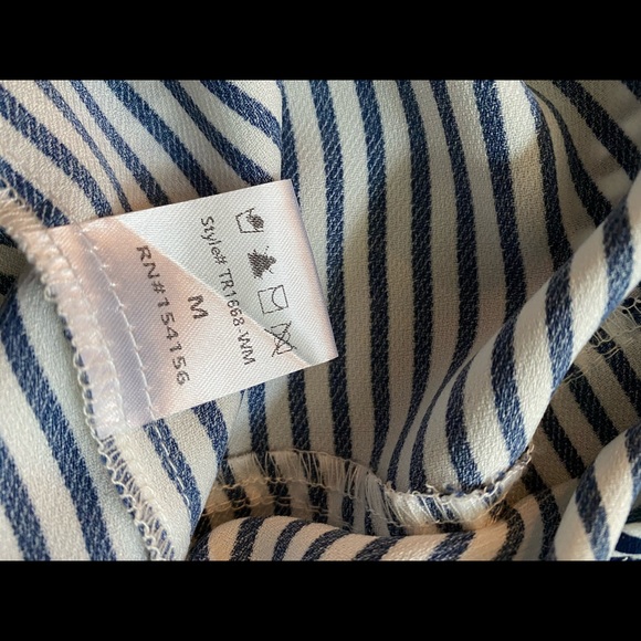 Black/white stripe blouse - Picture 7 of 7